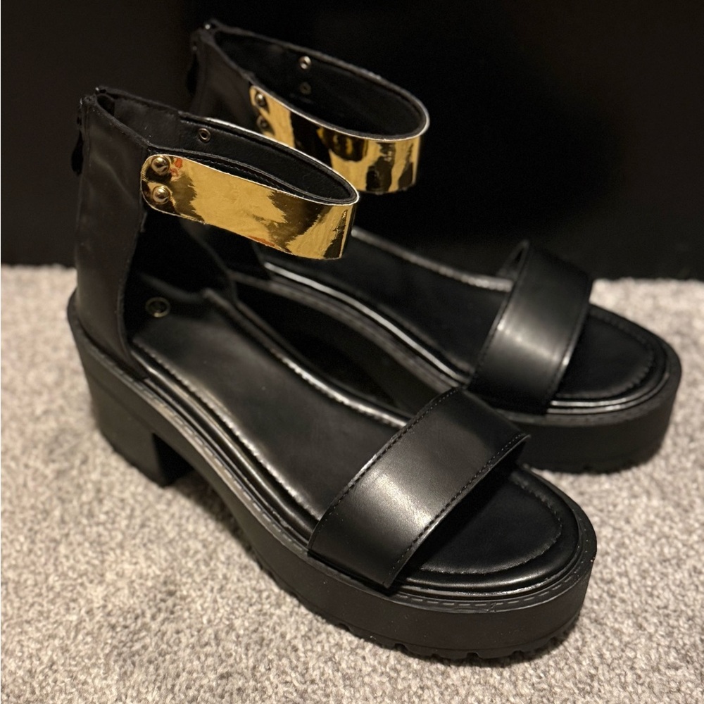 Black and Gold Women's Platform Sandals